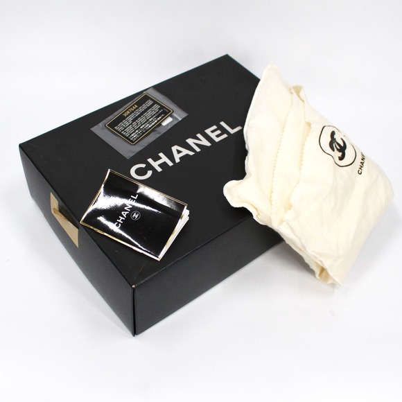 CHANEL Vertical Quilt Brown Suede Fringe Tassel Camera Bag CC Turnlock Crossbody - Picture 11 of 11